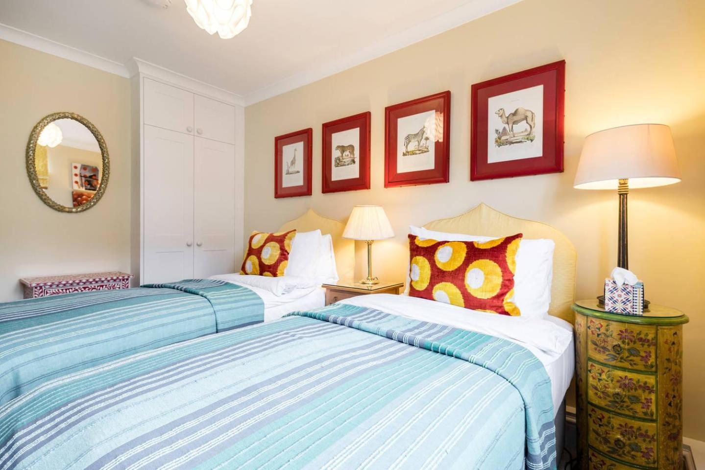 3 Bedroom Apartment On Portobello Road In Notting Hill Лондон Экстерьер фото