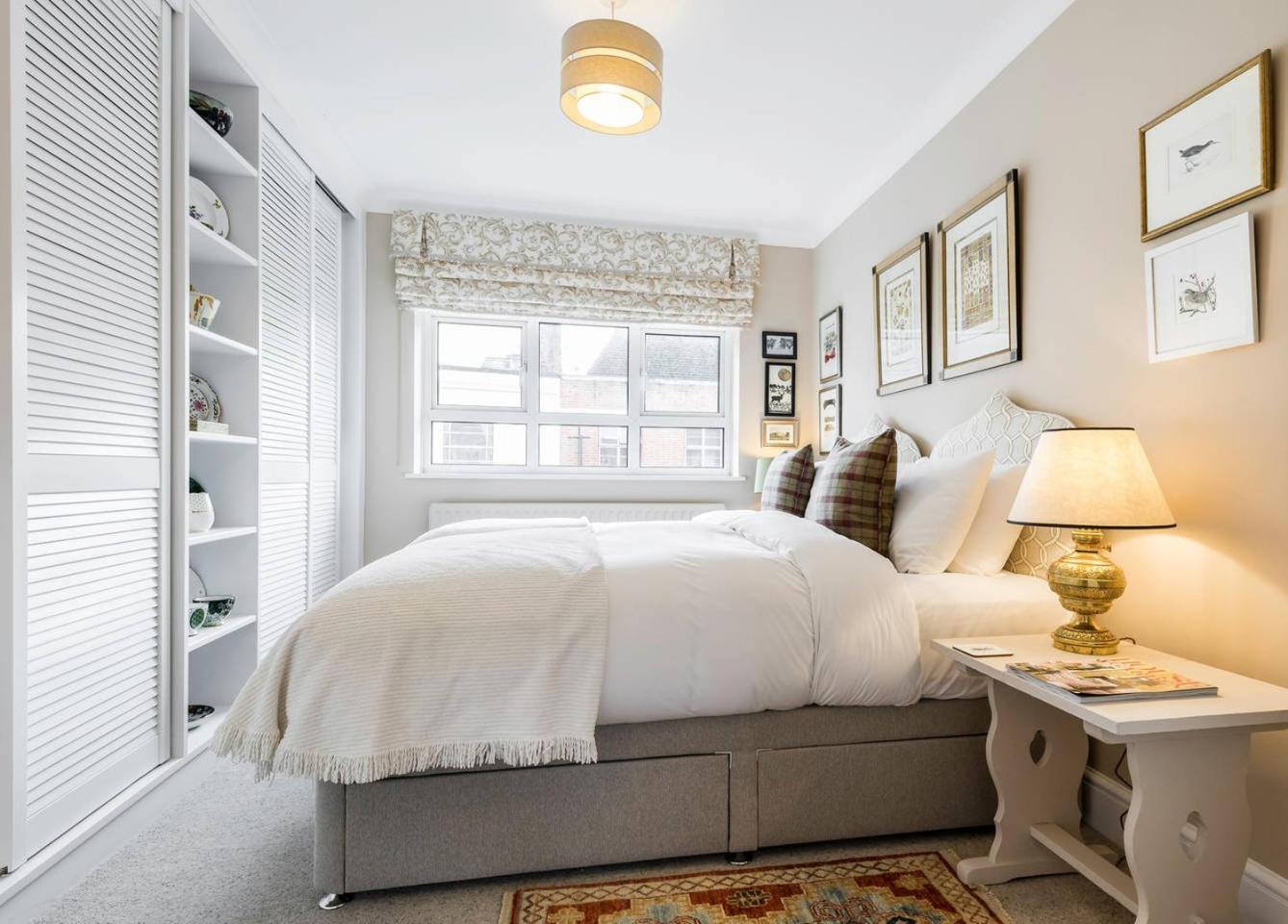 3 Bedroom Apartment On Portobello Road In Notting Hill Лондон Экстерьер фото